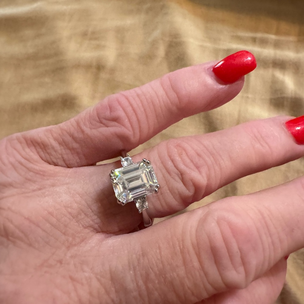 2 carat engagement ring s925 Sterling NWOT